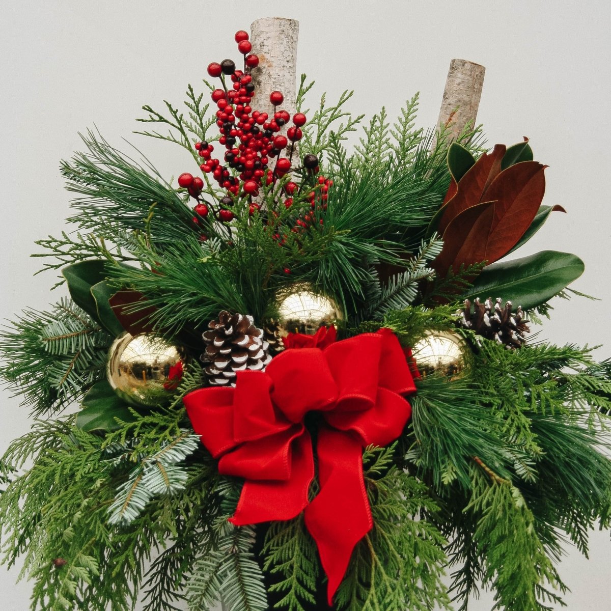 Deluxe Winter Porch Pot - LandscapeDirect